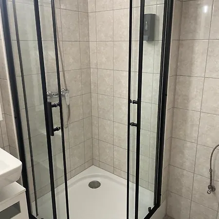 Laurich * Debrecen